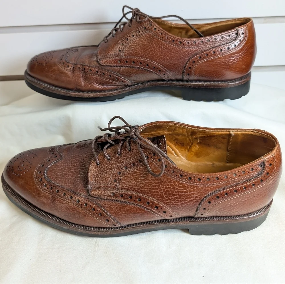 Cole Haan Men's Leather Wingtip Oxfords Size 9.5 Like New!
